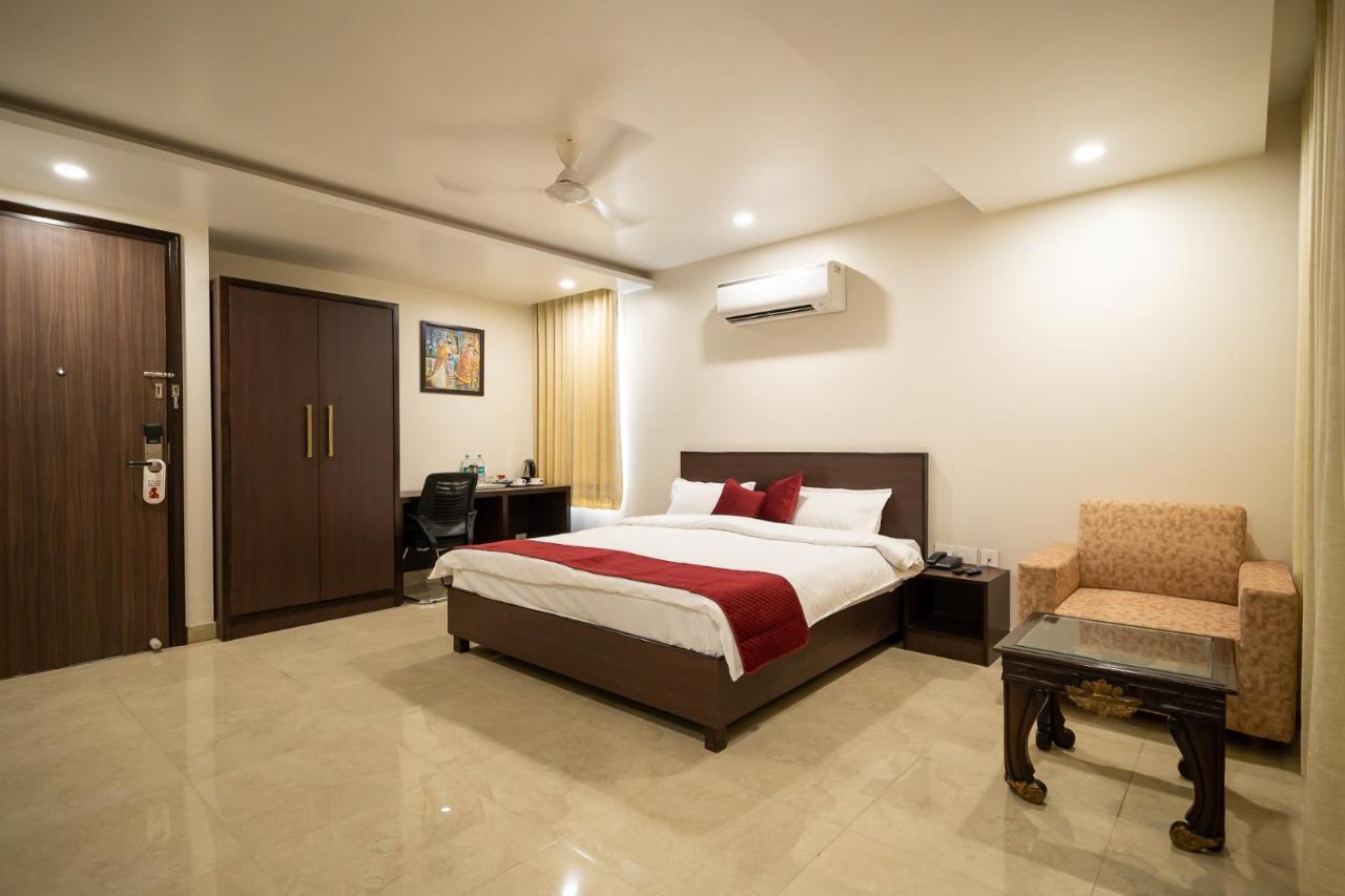 מלון Sheerha Royal Residency-Near Jaipur Airport מראה חיצוני תמונה
