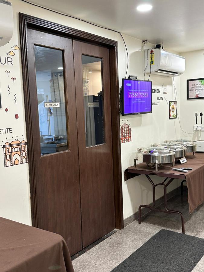מלון Sheerha Royal Residency-Near Jaipur Airport מראה חיצוני תמונה